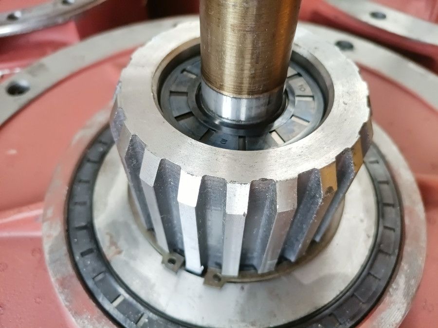 河南電動(dòng)葫蘆配件、減速機(jī)變速箱空心大軸廠家批發(fā)