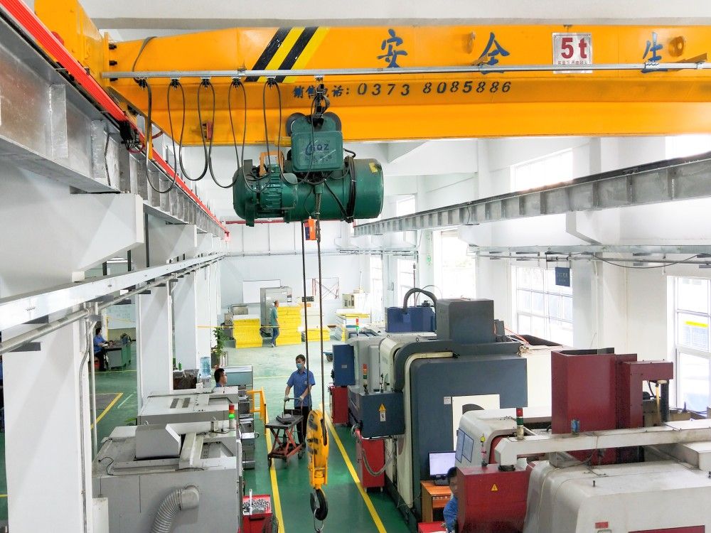 起重機(jī)廠家產(chǎn)地、品牌、電動(dòng)單梁起重機(jī)設(shè)計(jì)制造、安裝維修