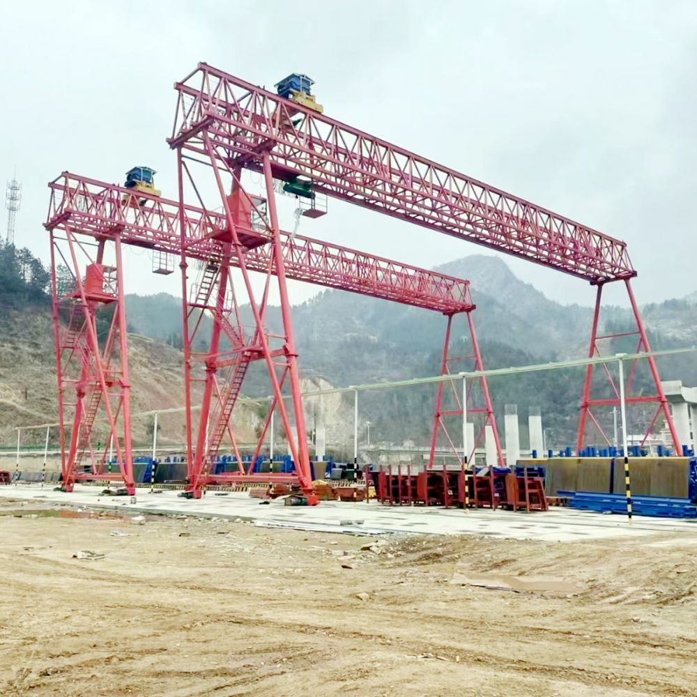河南路橋門機(jī)租賃、提梁機(jī)、移梁機(jī)、地鐵出渣機(jī)出租、安裝搬遷維修