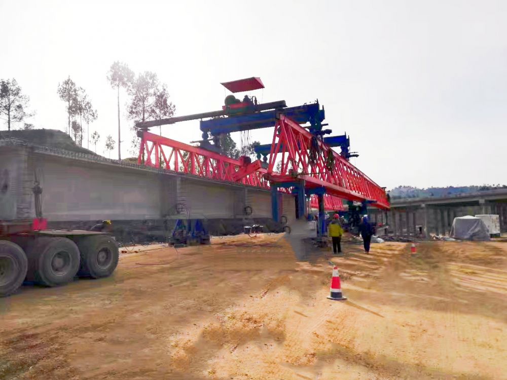西藏架橋機廠家制造、安裝調(diào)試、搬遷移裝、改造維修及租賃出租服務(wù)
