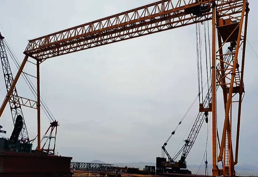 MG桁架雙梁門式起重機(jī)、提梁機(jī)、路橋門機(jī)廠家、產(chǎn)地、價(jià)格報(bào)價(jià)