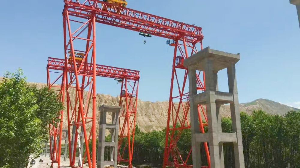 廣東架橋機(jī)、提梁機(jī)、路橋門機(jī)、工程門吊租賃出租、二手回收