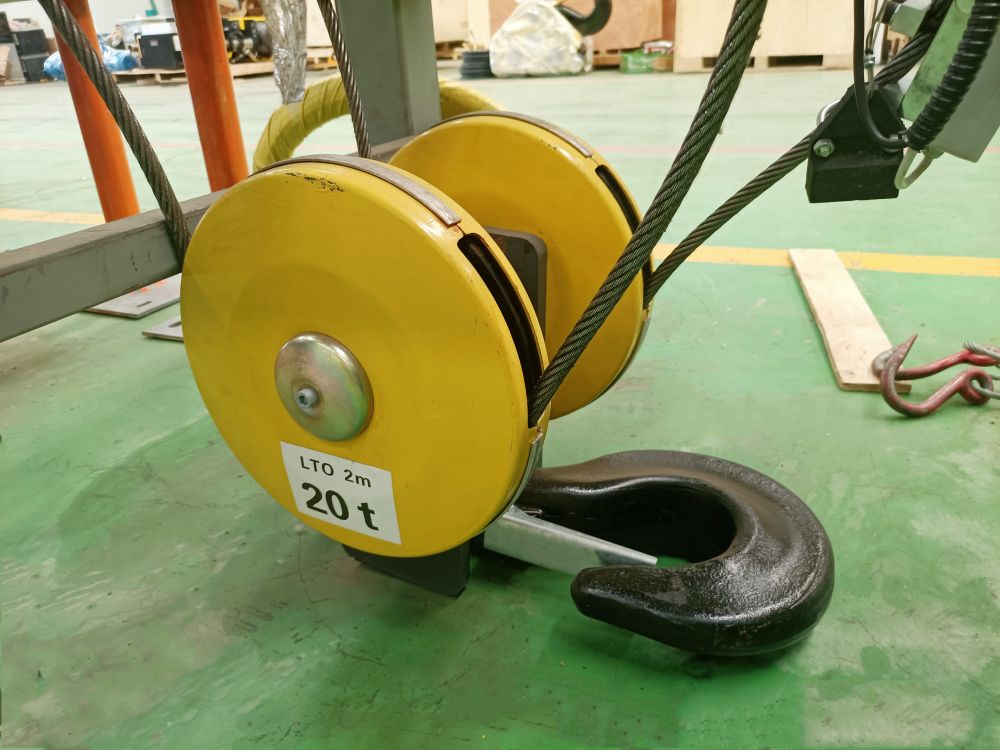 淮安起重吊鉤吊具、行車(chē)大鉤、葫蘆吊鉤廠家批發(fā)