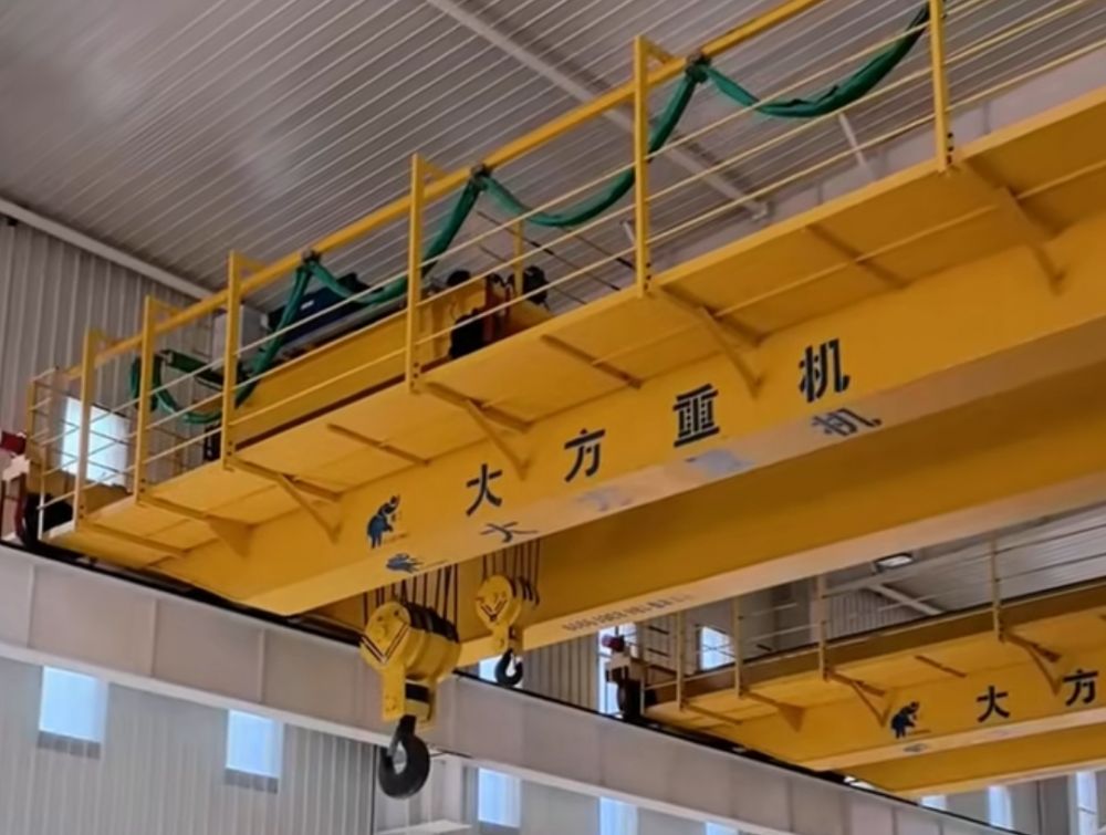 西安橋式起重機(jī)、大方起重機(jī)、QD型吊鉤橋式起重機(jī)