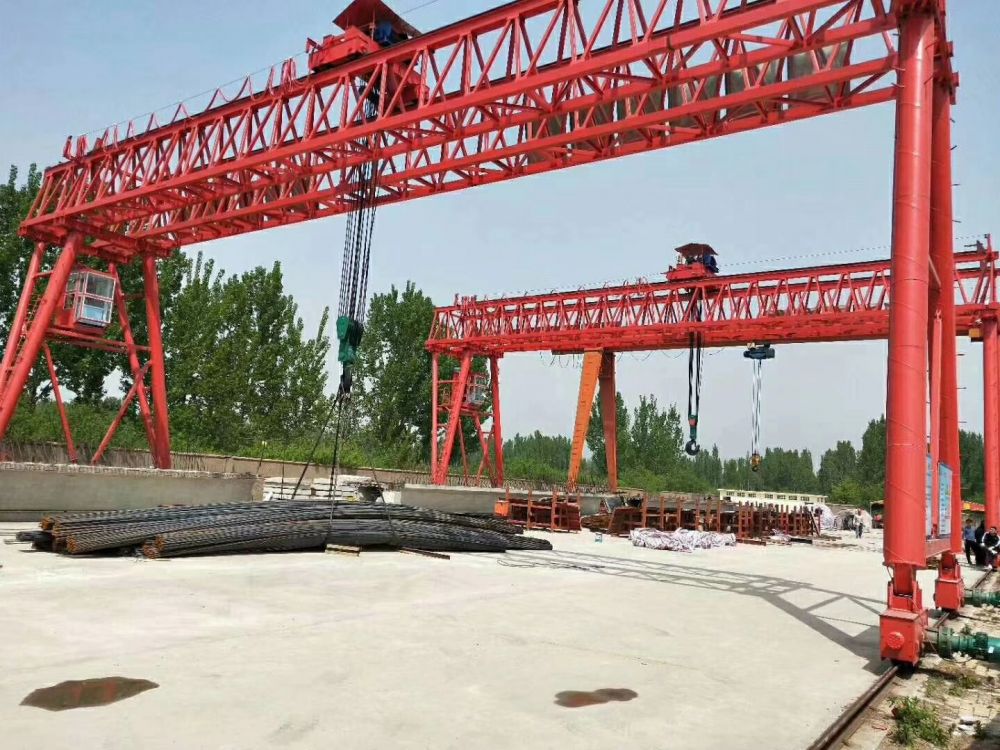 提梁機(jī)、工程龍門吊、路橋門機(jī)、門式起重機(jī)廠家制造、安裝維修