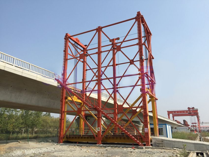 路橋起重機(jī)械、混凝土罐車(chē)提升機(jī)