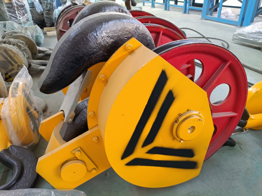 起重機(jī)吊鉤、行車大鉤、吊鉤廠家品牌、型號(hào)參數(shù)、價(jià)格報(bào)價(jià)