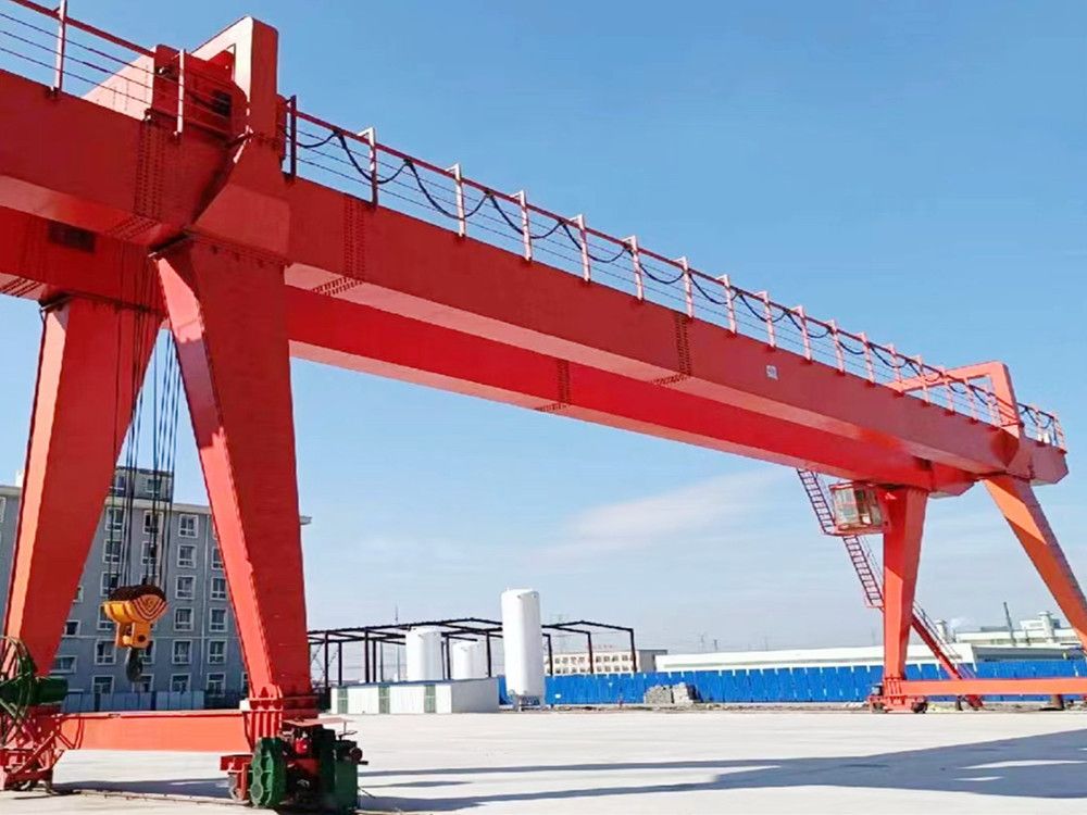 上海龍門吊廠家、型號參數(shù)、MG型雙梁門式起重機生產(chǎn)制造、安裝維修