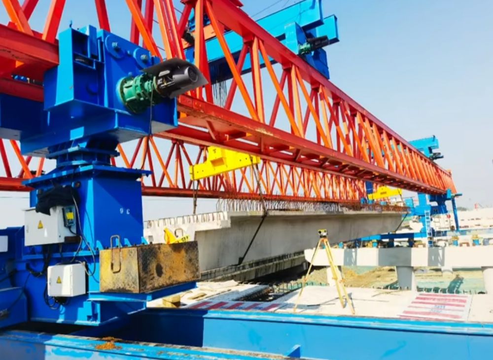 河南架橋機(jī)、公路鐵路高鐵架橋機(jī)型號(hào)、新機(jī)二手租賃廠家、價(jià)格