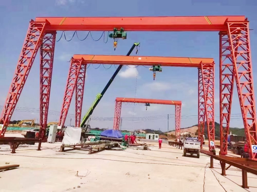 貴州安順起重機、電動單梁門式起重機、龍門吊廠家銷售
