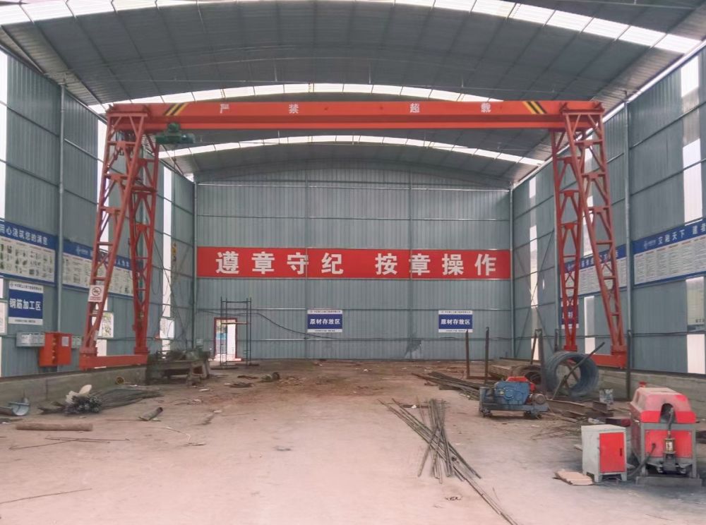 門式起重機(jī)廠家報(bào)價(jià)、龍門吊設(shè)計(jì)制造、安裝維修、租賃出租、搬遷移裝