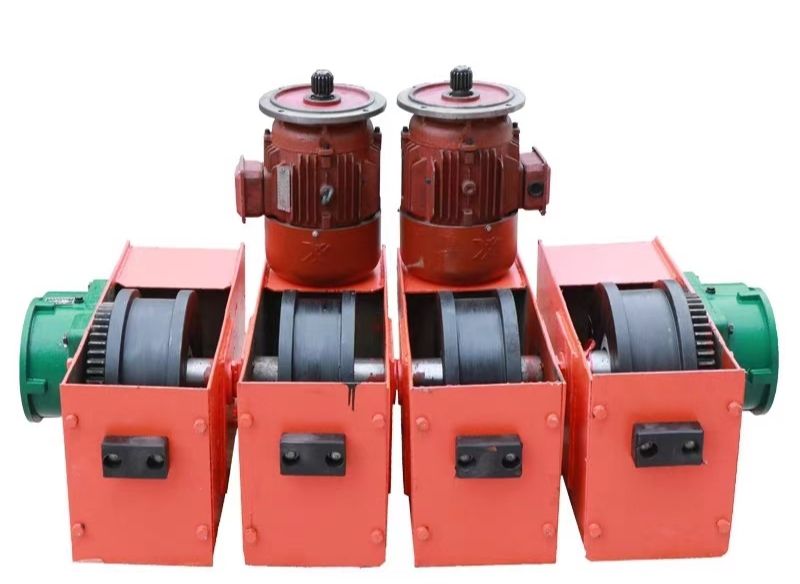 河南起重機(jī)端梁生產(chǎn)廠家、起重機(jī)電機(jī)車輪組