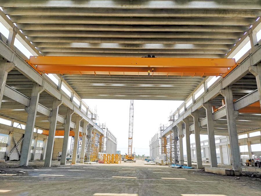大連橋式起重機(jī)、LH型歐式電動(dòng)葫蘆雙梁起重機(jī)