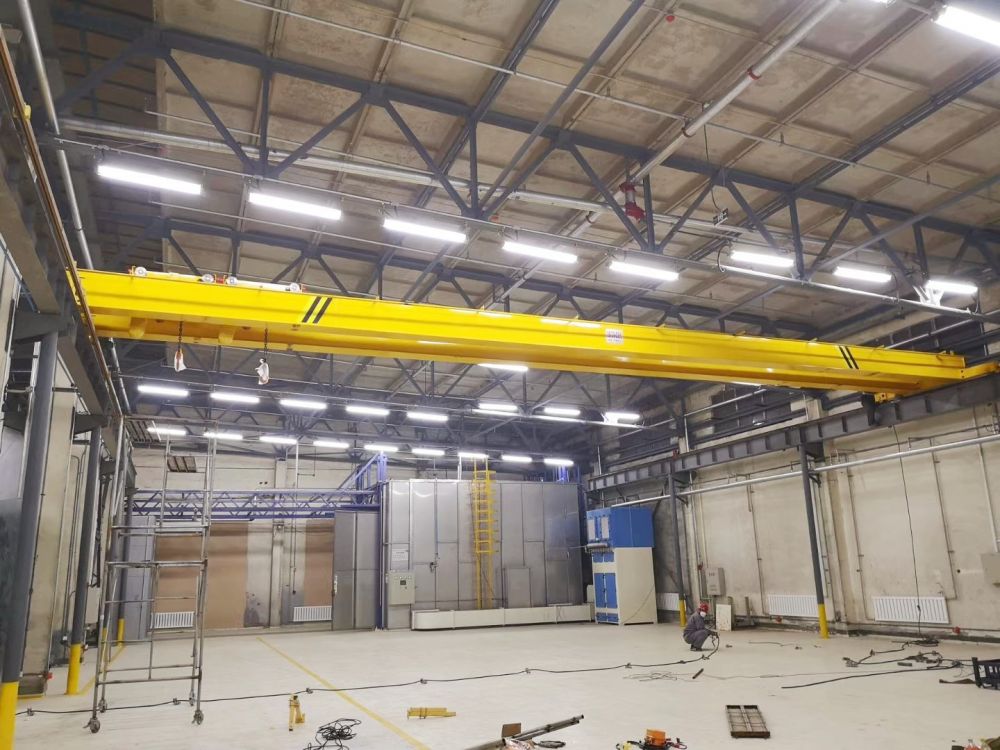 成都起重機廠家銷售、電動雙小車吊鉤橋式起重機型號、參數(shù)及安裝維修