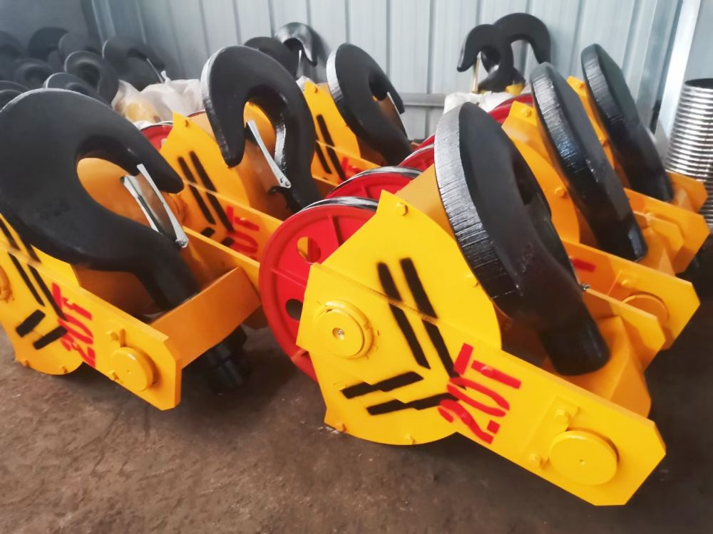 起重吊鉤、天車吊鉤、吊機吊鉤、航車大鉤廠家制造、安裝維修