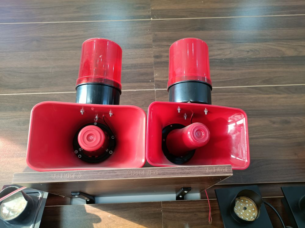 起重電氣廠家品牌、起重機(jī)運(yùn)行警報(bào)器、喊話器喇叭批發(fā)安裝更換及價(jià)格
