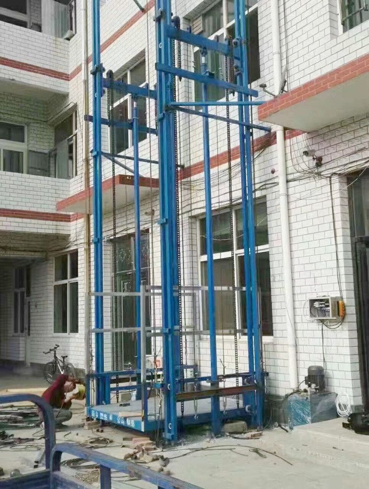 陜西升降機、液壓鏈條導軌式升降機、升降平臺