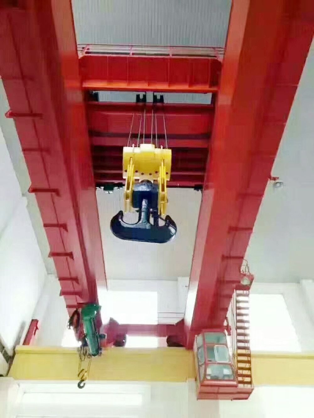 河南起重機、濟源QD型雙梁吊鉤橋式起重機廠家銷售、安裝維修