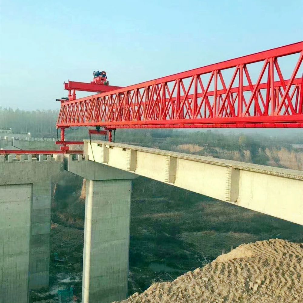 出租架橋機(jī)、架橋龍門吊、提梁機(jī)、單雙梁門式起重機(jī)租賃出租安裝維修