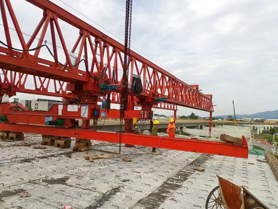 蘭州架橋機、蘭州路橋起重設(shè)備供貨安裝、租賃回收