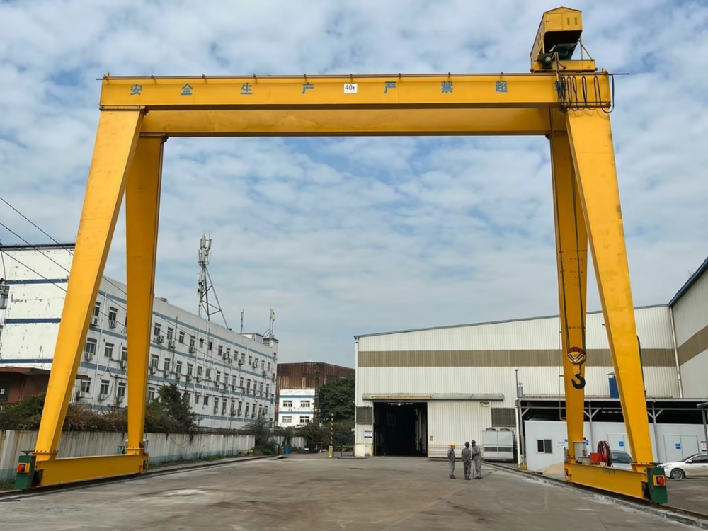 MG型單小車雙梁門式起重機(jī)、ME型雙小車門式起重機(jī)、龍門吊