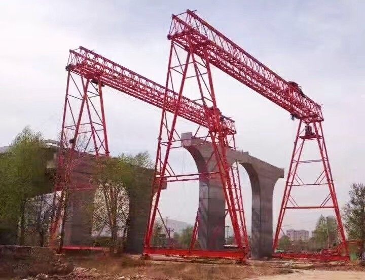 提梁門式起重機(jī)、架橋龍門吊、工程龍門吊、路橋門機(jī)