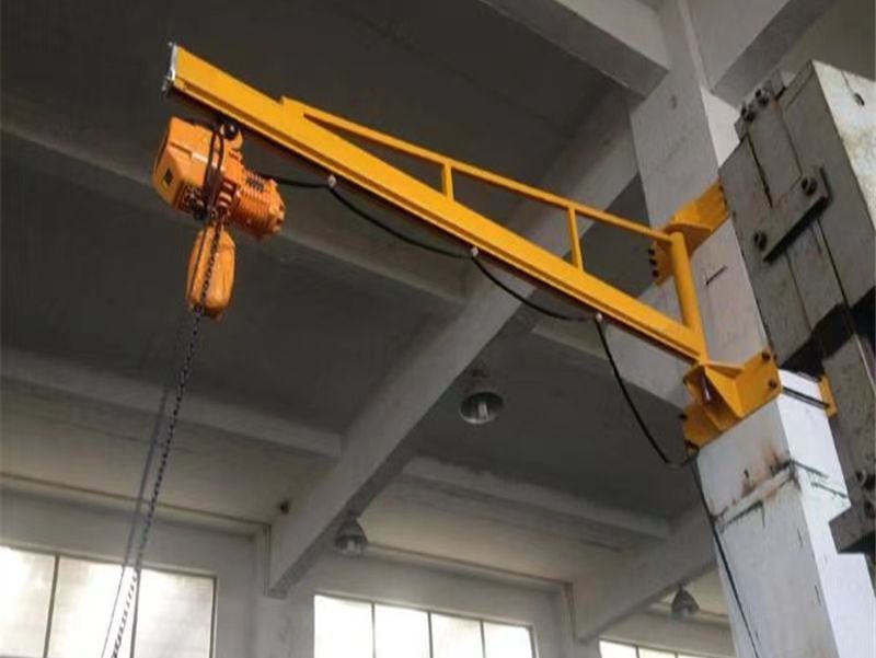 壁柱式懸臂吊、可以安裝在柱子上的懸臂起重機
