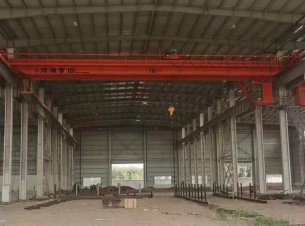 QD型通用吊鉤橋式起重機(jī)、雙梁起重機(jī)、天車吊機(jī)廠家