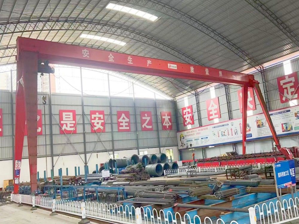 龍門吊廠家品牌、MH型電動(dòng)單梁門式起重機(jī)制造、安裝維修