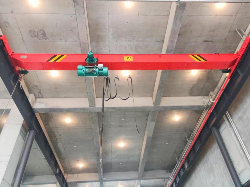歐式起重機(jī)、低凈空起重機(jī)、LDX電動(dòng)單梁起重機(jī)、歐式吊機(jī)、天車
