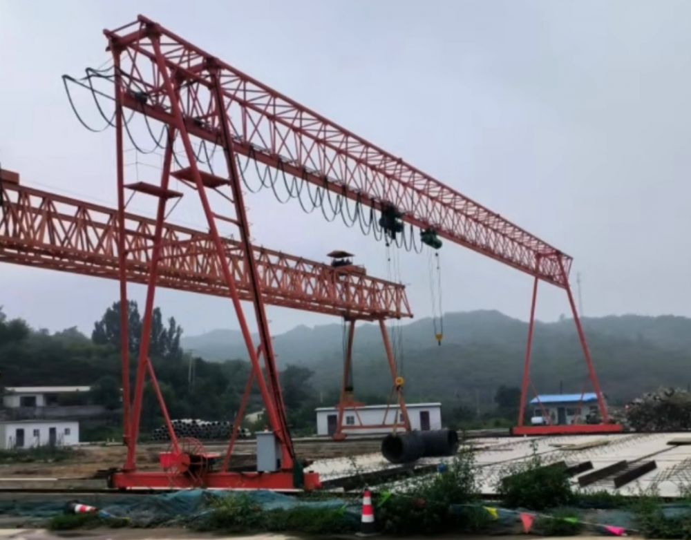 路橋門機、梁廠龍門吊、提梁機型號規(guī)格、價格