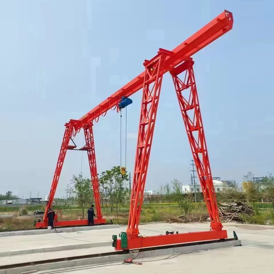 MH型電動(dòng)葫蘆門式起重機(jī)、單梁龍門吊
