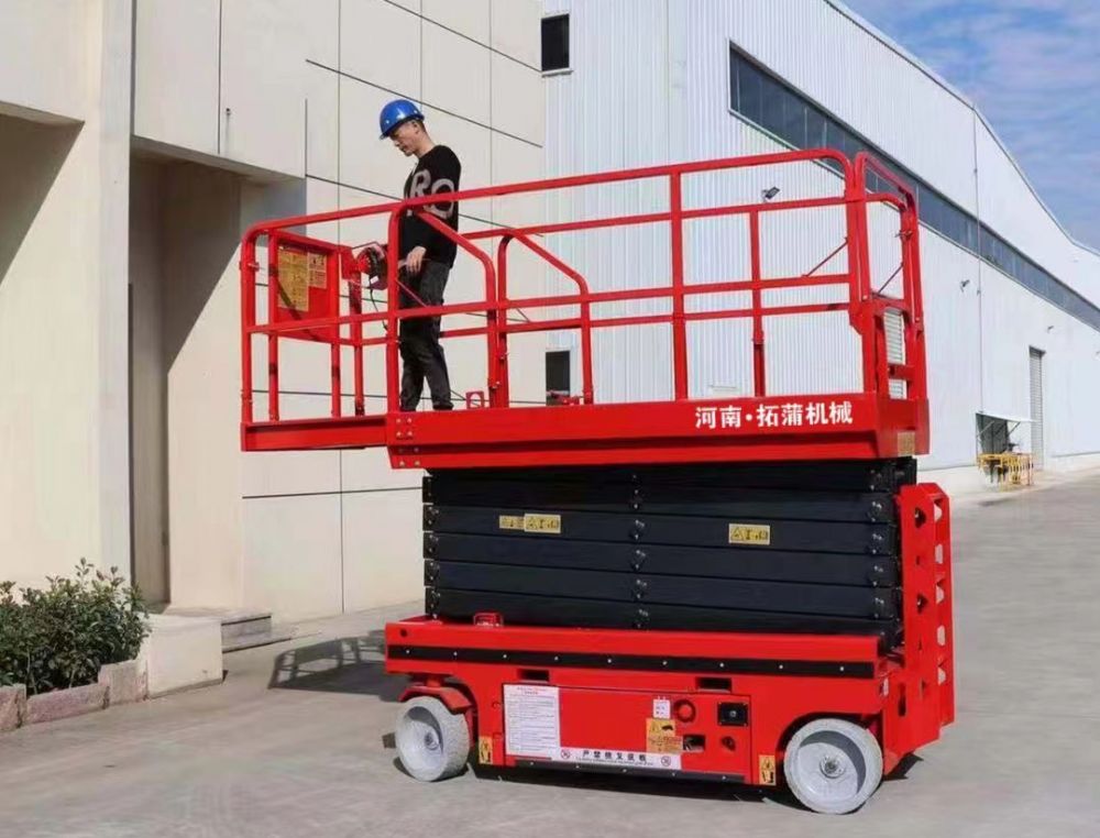 起重作業(yè)平臺車、自行走維修登高車廠家品牌、價格報價