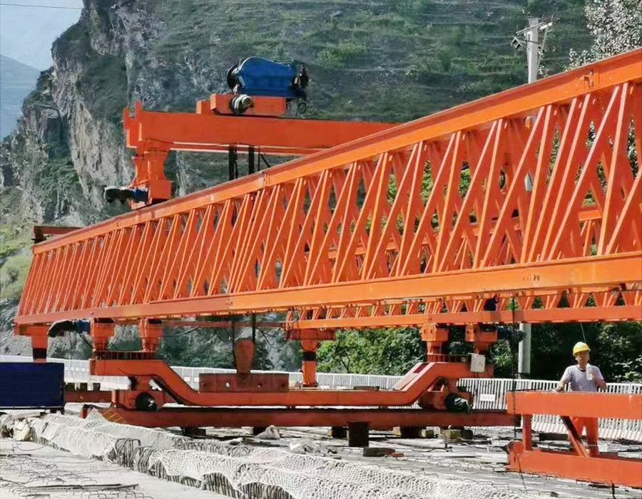 安徽工程起重機械、架橋機、制梁場龍門吊
