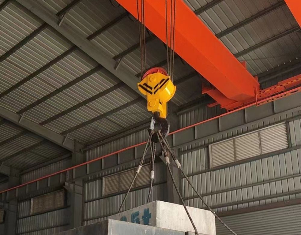 雙梁起重機吊鉤、起重吊鉤、行車大鉤生產(chǎn)廠家、出廠價格