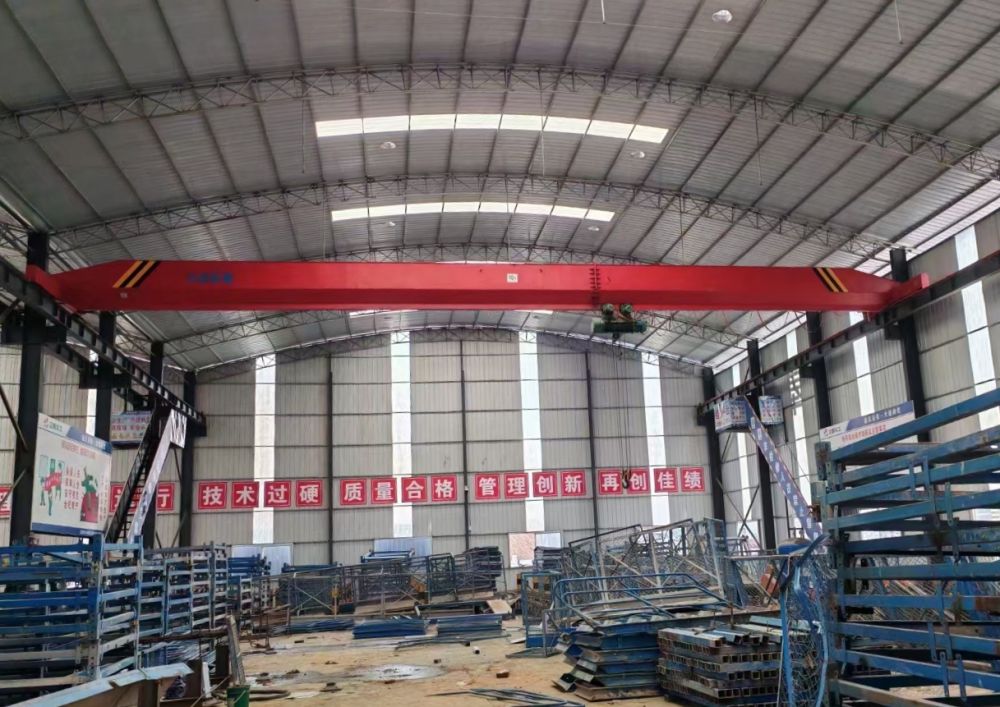 佛山起重機(jī)廠家、LDA型電動(dòng)單梁起重機(jī)
