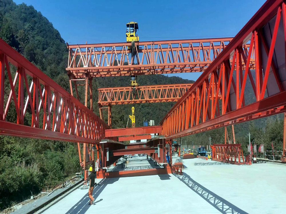 架橋機生產(chǎn)廠家、型號規(guī)格、技術參數(shù)、安裝維修、租賃回收、價格報價