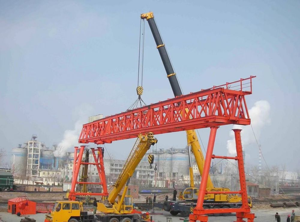 路橋門機(jī)、提梁機(jī)、工程龍門吊、MG型桁架門式起重機(jī)