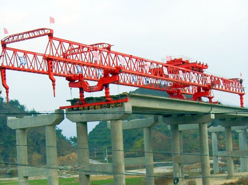 河北架橋機、地鐵出渣機、提梁機、工程龍門吊門式起重機租賃安裝維修