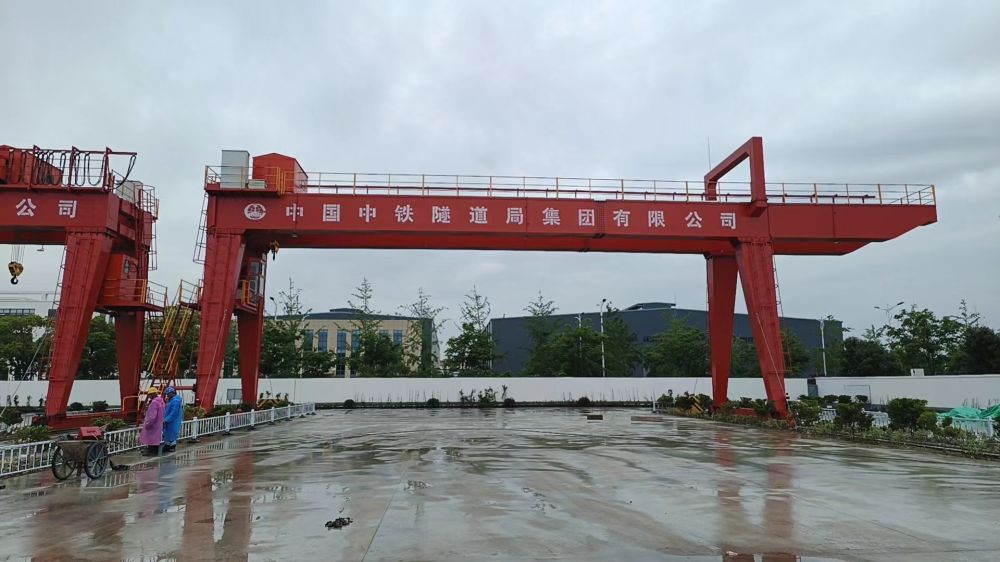 MG型門式起重機(jī)、雙梁龍門吊型號參數(shù)、出廠價格