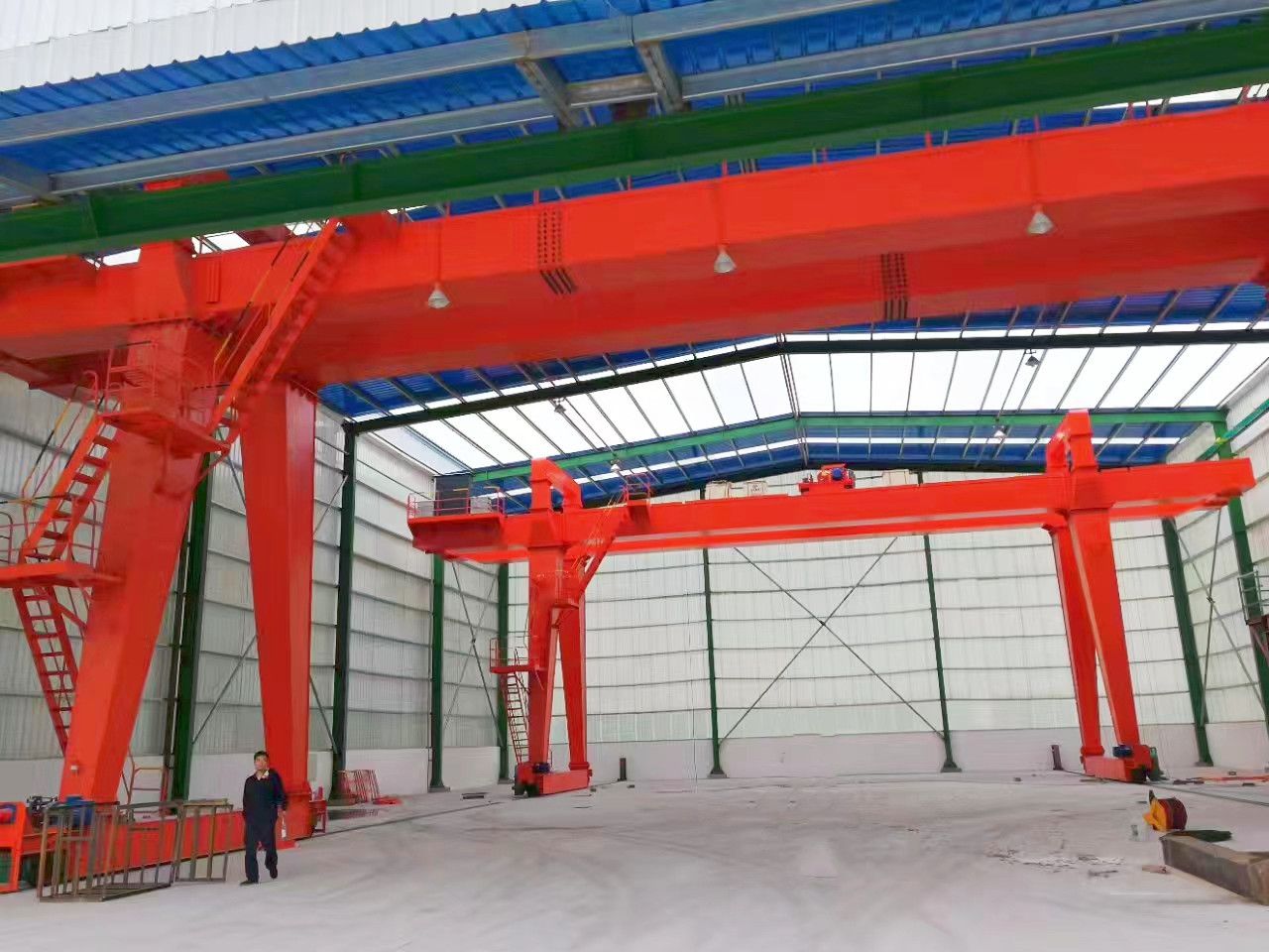 江西景德鎮(zhèn)龍門吊、A型電動雙梁門式起重機廠家銷售、安裝維修