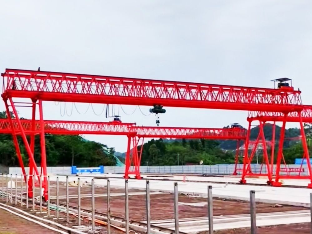 福建廈門起重機(jī)廠家提供提梁機(jī)、工程門式起重機(jī)制造、租賃、回收
