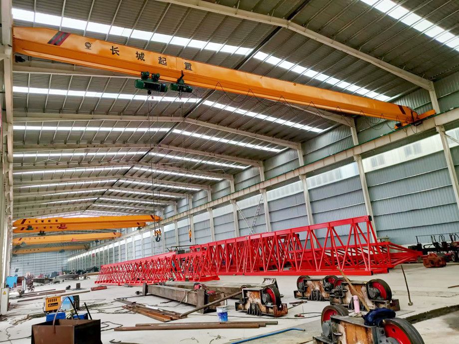 河南長城起重機(jī)生產(chǎn)廠家、LDA型電動(dòng)單梁起重機(jī)