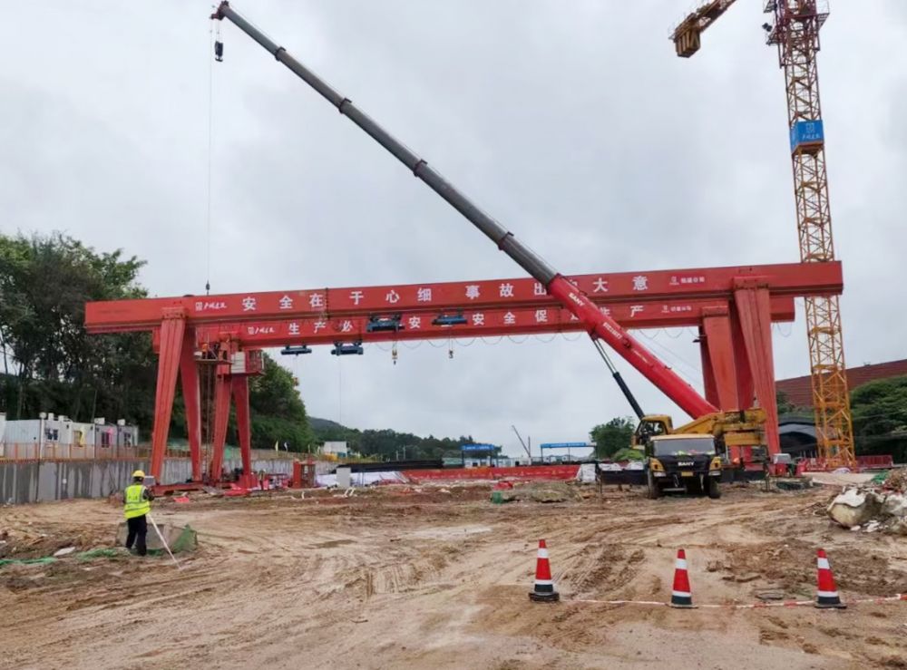龍門吊廠家、型號、參數(shù)、MH型單梁門式起重機設(shè)計制造、安裝維修