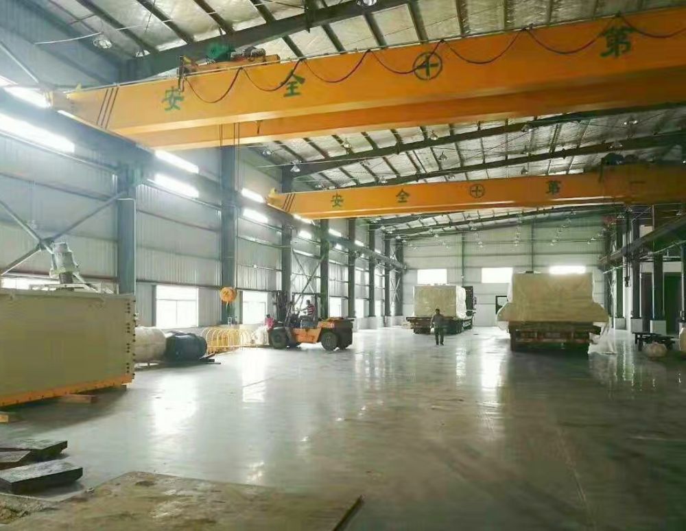 起重機(jī)廠家、起重機(jī)產(chǎn)地貨源、LH型電動雙梁橋式起重機(jī)