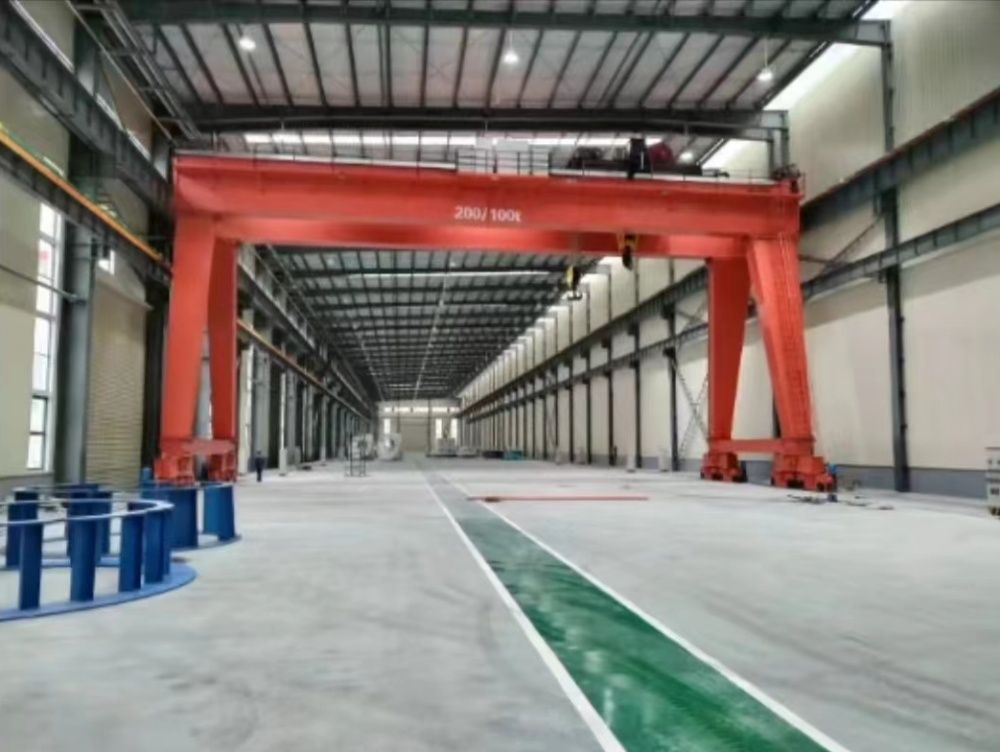 福建龍門吊，MG型通用電動雙梁門式起重機(jī)