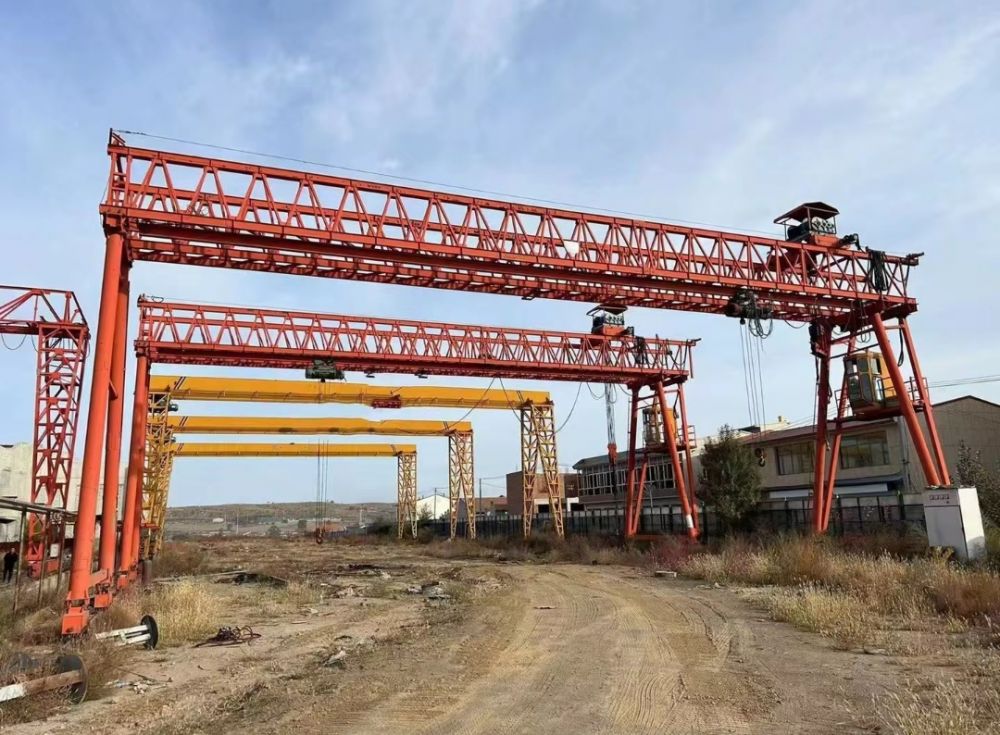 西安龍門吊、工程門式起重機/提梁機價格、廠家