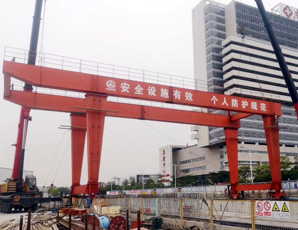 廣東地鐵出渣機、U型出渣機、出渣門式起重機租賃出租、安裝搬遷