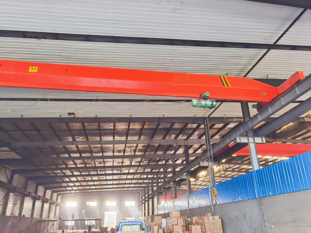 LD型電動(dòng)單梁起重機(jī)、天車(chē)、吊機(jī)、航吊型號(hào)參數(shù)、生產(chǎn)廠家