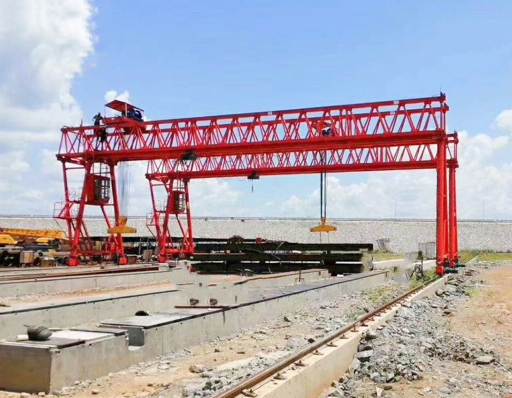 鄭州起重機(jī)、龍門吊、MG型桁架門式起重機(jī)廠家銷售